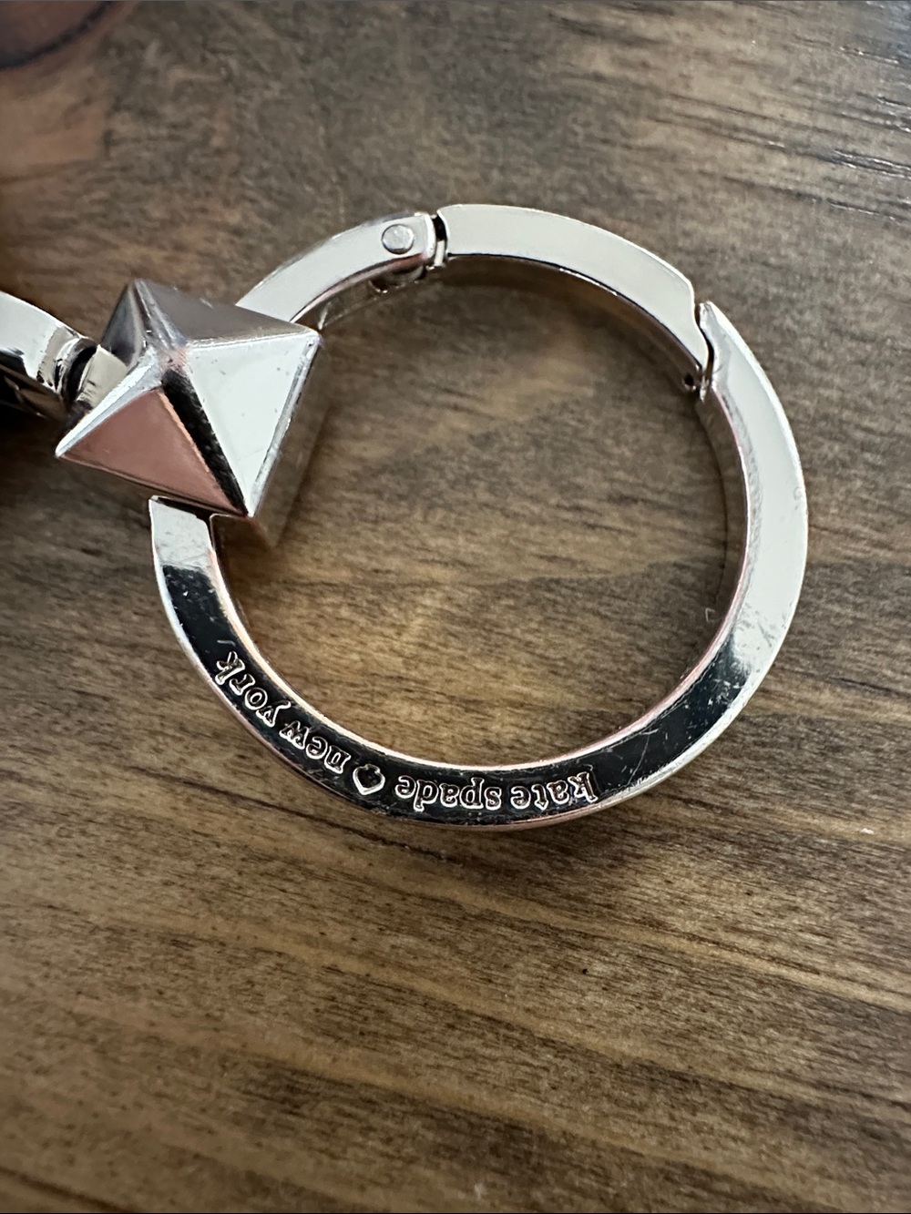 kate spade Burgundy Glitter and Black Clover Key Ring - Picture 2 of 5